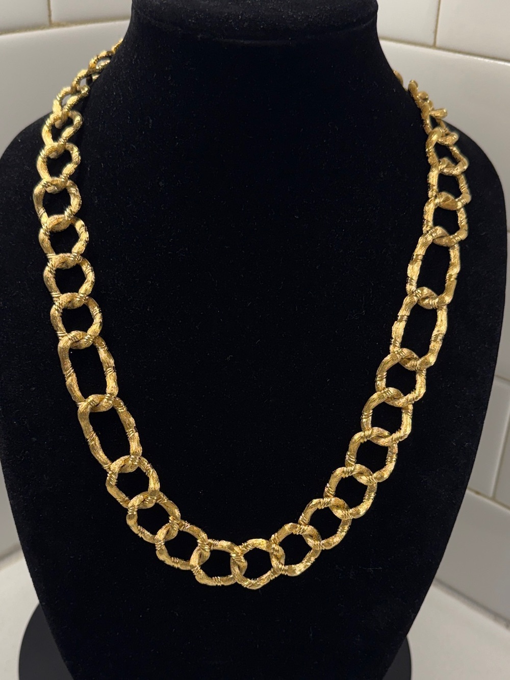 Gold Link Chain Necklace - Women Jewelry